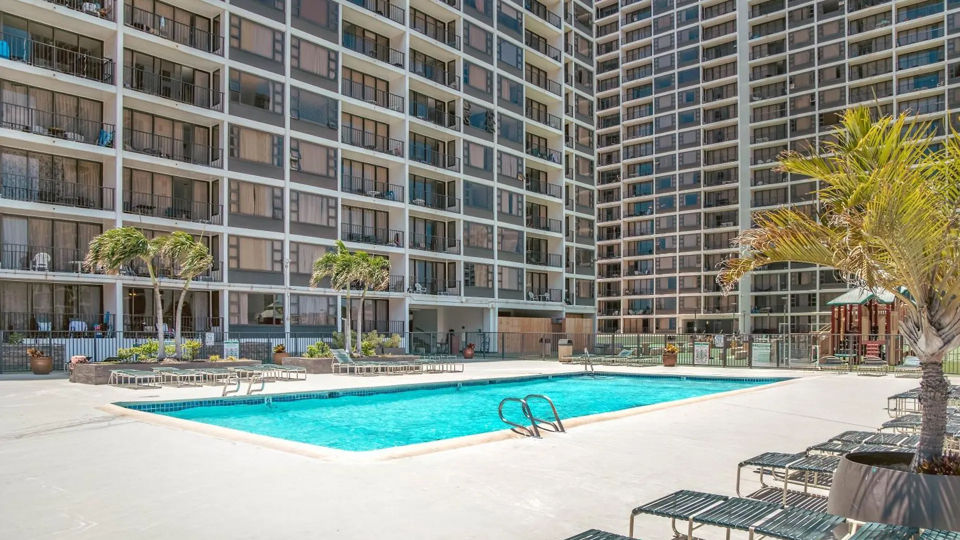 Beautiful 1Br With King Bed, Ocean View, Fast Wi-Fi & Free Parking Apartment Honolulu